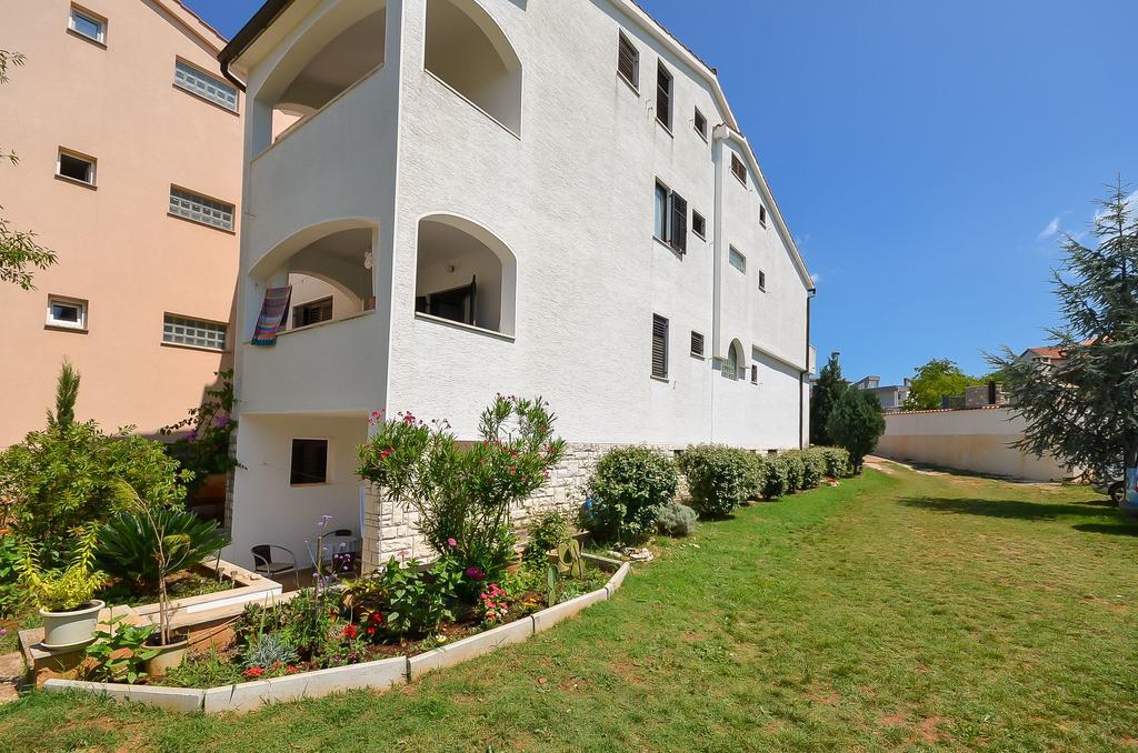 Apartments Dragica スティンヤン エクステリア 写真